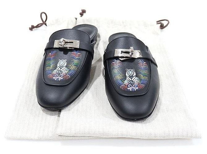 Hermès Sandalo Mule OZ da donna in pelle di vitello nera con stampa Royal Tiger argento Nero - vista 2