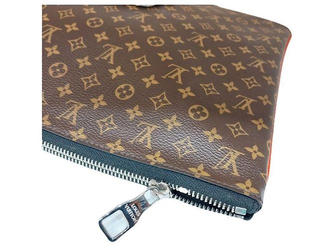 Louis Vuitton Pochette Multi-Tasche Monogram Épi Edizione Limitata Blu - vista 2