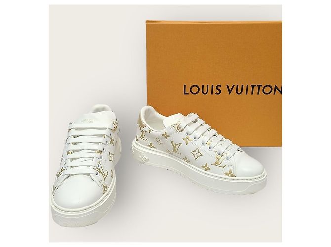 Louis Vuitton Timeout Sneaker mit weißgoldener Schriftlogo - Ansicht 8
