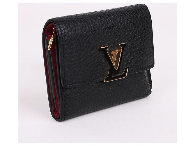 Louis Vuitton Cartera Capucines XS Negro - vista 5