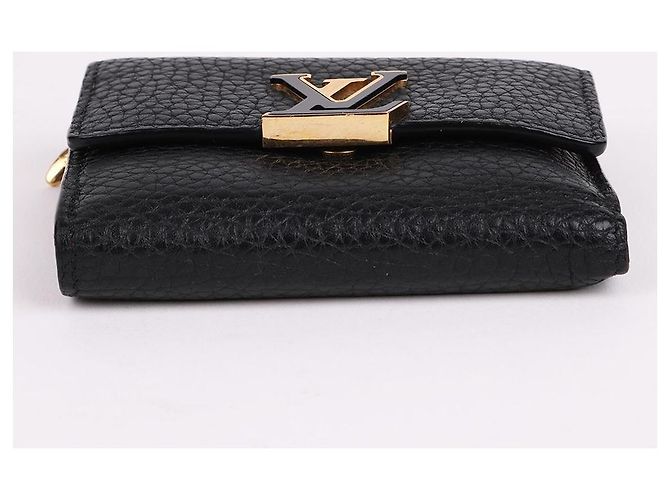 Louis Vuitton Cartera Capucines XS Negro - vista 8