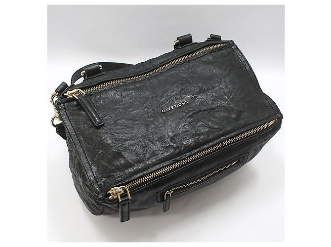 Givenchy Borsa a tracolla Pandora Medium in nero stropicciato placcata oro - vista 3