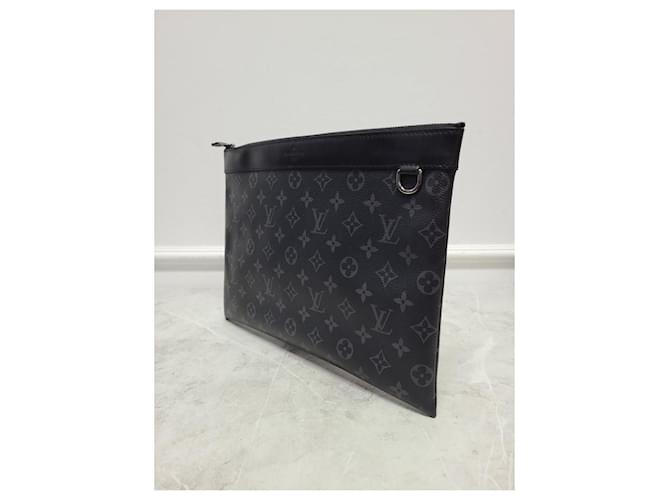 Louis Vuitton Clutch Apollo con monogramma Eclipse Nero - vista 2