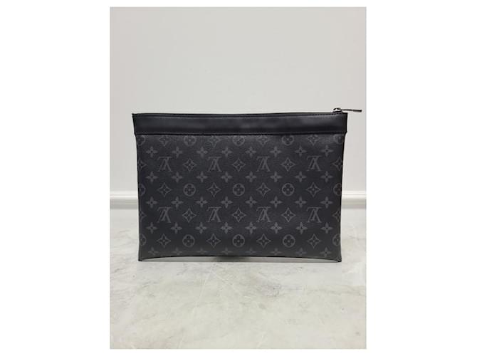 Louis Vuitton Clutch Apollo con monogramma Eclipse Nero - vista 5