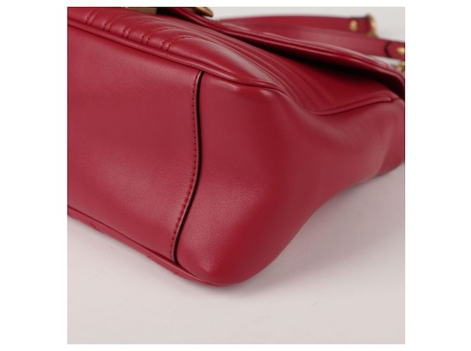 Gucci Borsa Tote con Manico Superiore e Borsa a Spalla GG Marmont in Pelle Rossa - vista 8