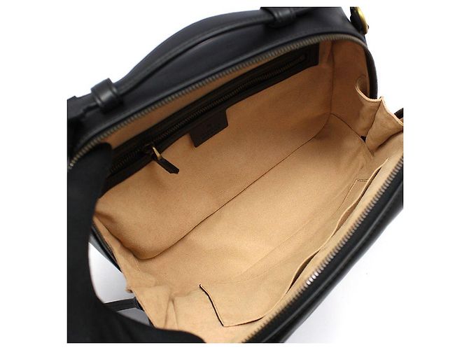 Gucci Borsa a mano e a tracolla GG Marmont matelassé nera Nero - vista 10