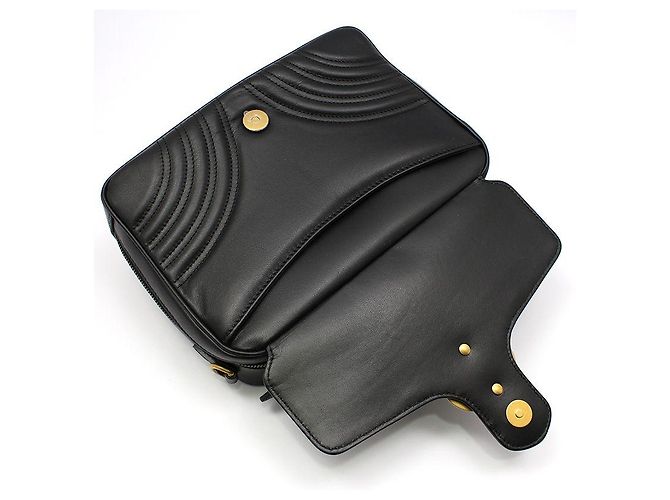 Gucci Borsa a mano e a tracolla GG Marmont matelassé nera Nero - vista 7