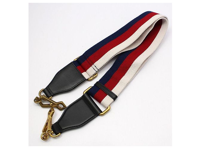 Gucci Borsa a mano e a tracolla GG Marmont matelassé nera Nero - vista 9