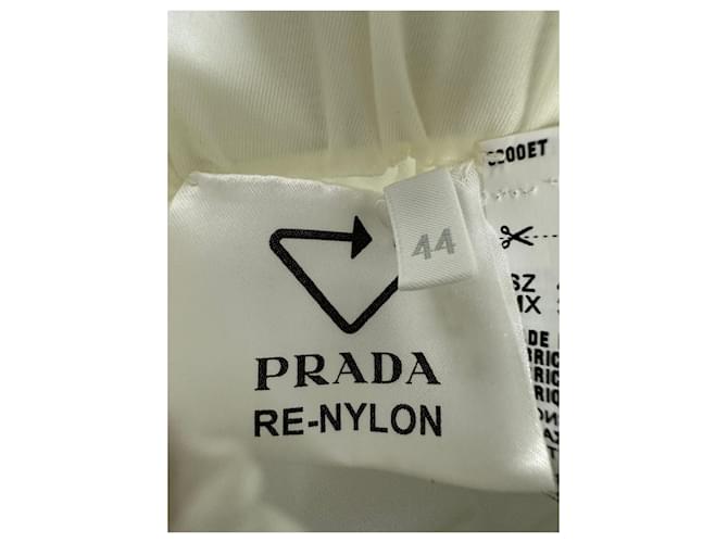 Prada Short de gabardina Re-Nylon Plata - vista 8