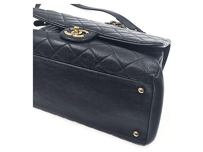 Chanel Borsa a mano e a spalla in pelle caviar con catena Nero - vista 6