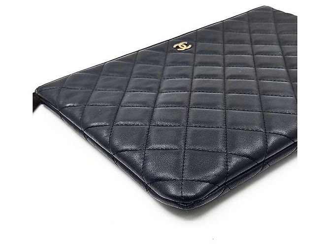 Chanel Clutch Classica in Agnello New Medium Nero - vista 6