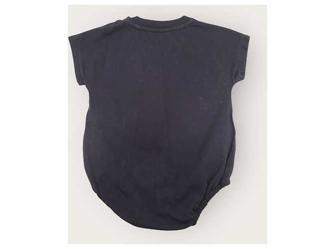Burberry Schwarzes Set aus Baumwoll-Oberteil und Mütze mit Baby Thomas Bear Motiv - Ansicht 4
