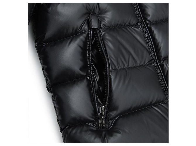 Doudoune Moncler Kids à capuche en fourrure Noir - vue 6