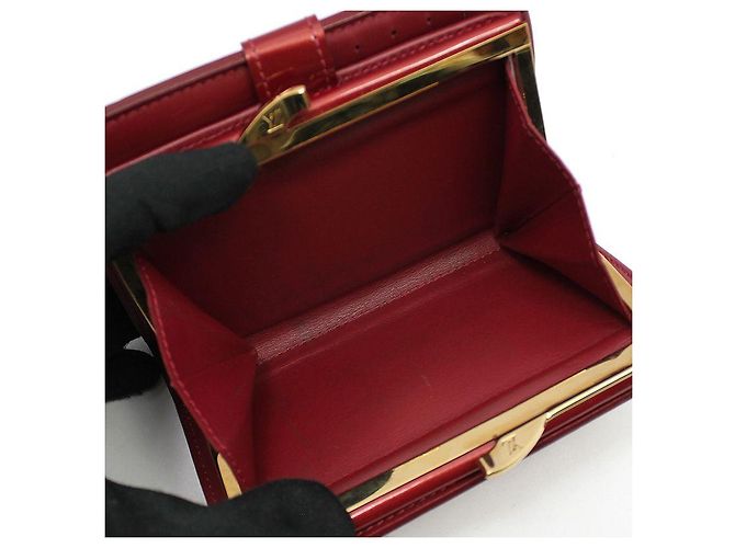 Louis Vuitton Cartera Monogram Vernis Palm D'Amour Roja - vista 8