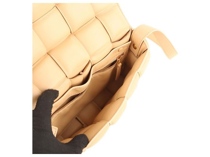Bottega Veneta Borsa a tracolla Padded Cassette Marrone - vista 7