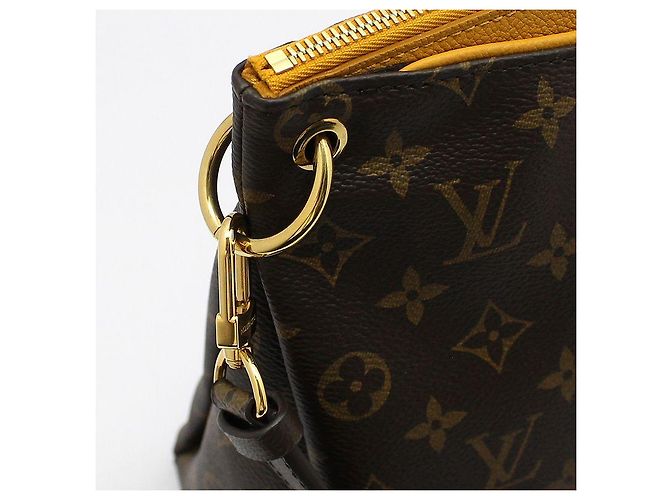 Louis Vuitton Sac à épaule Monogram Palas MM Marron - vue 10