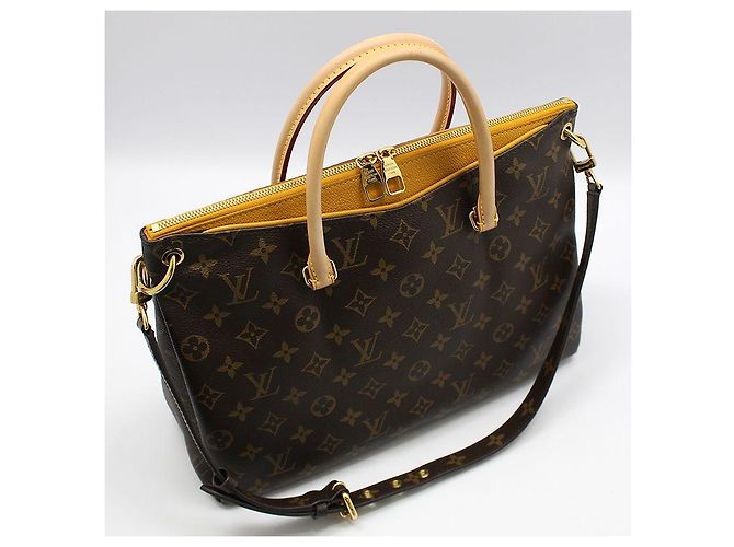 Louis Vuitton Sac à épaule Monogram Palas MM Marron - vue 6