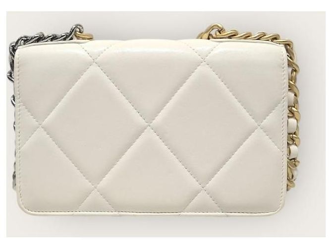 Chanel Borsa a tracolla in agnello bianco e oro - vista 6