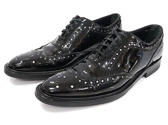 Dolce & Gabbana Scarpe stringate BUDAPESTER in vernice nera e cristalli da donna Nero - vista 3