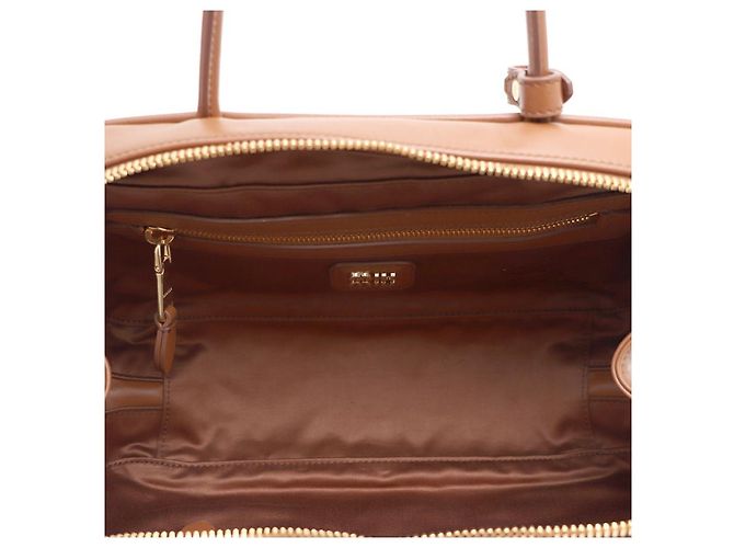 Miu Miu Bolso Tote de Asa Superior de Cuero y Bolso de Hombro Tamaño Mediano Castaño - vista 18