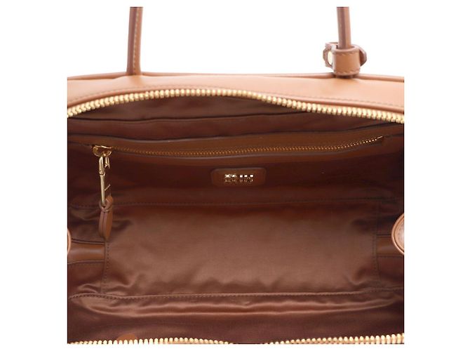 Miu Miu Bolso Tote de Asa Superior de Cuero y Bolso de Hombro Tamaño Mediano Castaño - vista 9