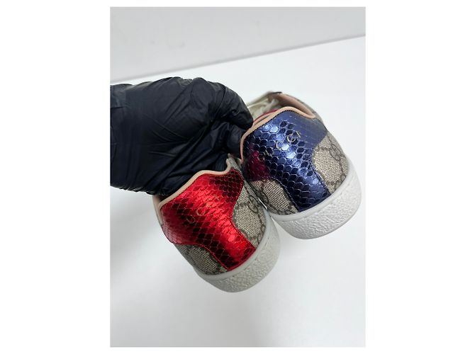 Gucci Ace GG Supreme Women's Sneakers - view 8