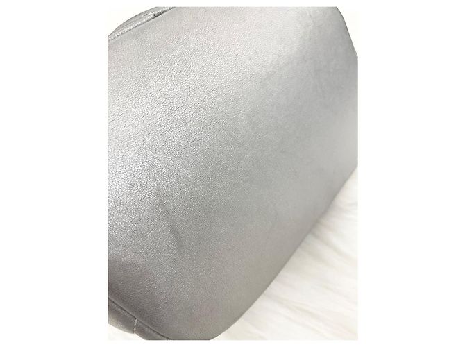 Chanel Mochila Season em couro de vitelo com aba Silver Series Prata - vista 12