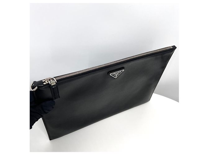 Prada Clutch Saffiano Triangle Logo Nero - vista 5
