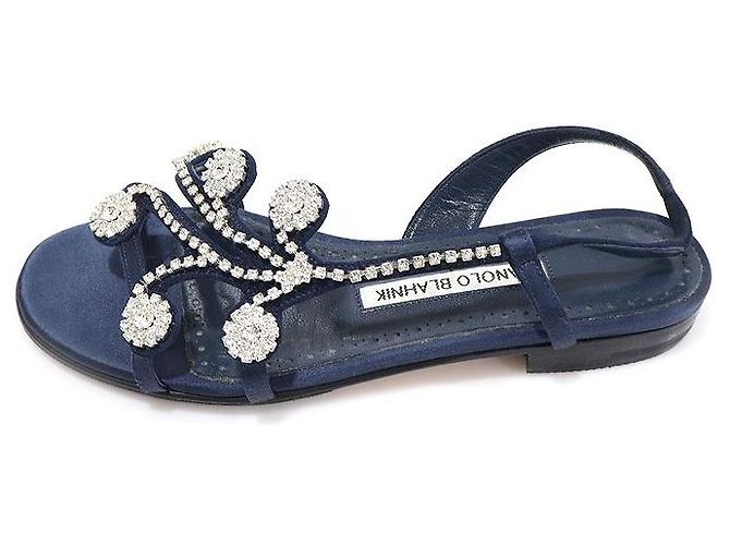Manolo Blahnik Sandali da donna con listino FERNUSFLAT in raso blu navy e cristalli - vista 4
