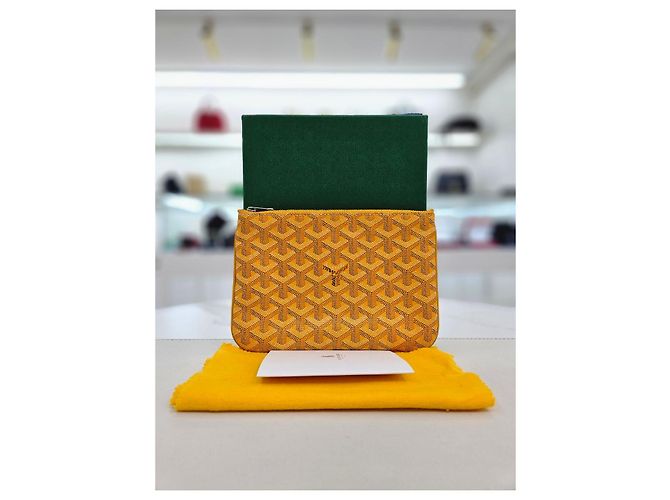 Goyard Bolsa Clutch Senna Pouch PM Amarelo - vista 10