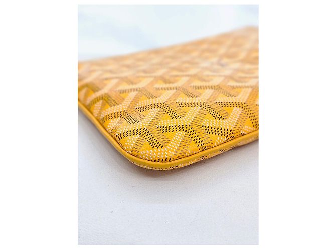 Goyard Bolsa Clutch Senna Pouch PM Amarelo - vista 17