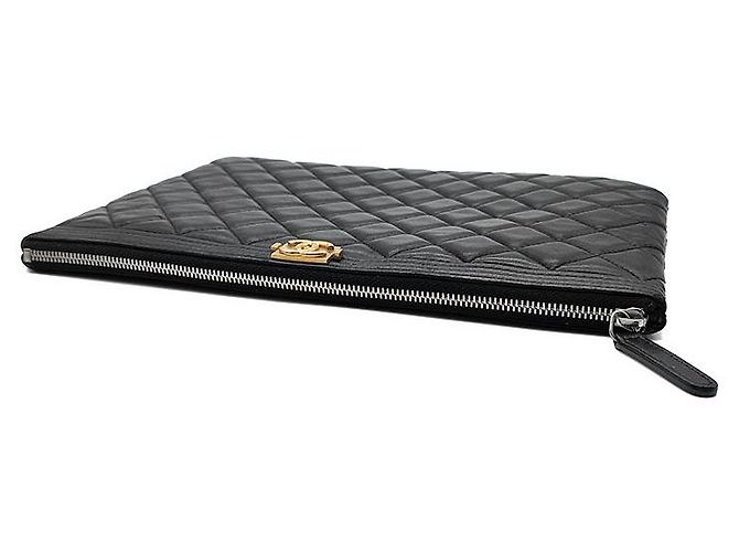 Chanel Clutch Boy in agnello New Medium Nero - vista 4