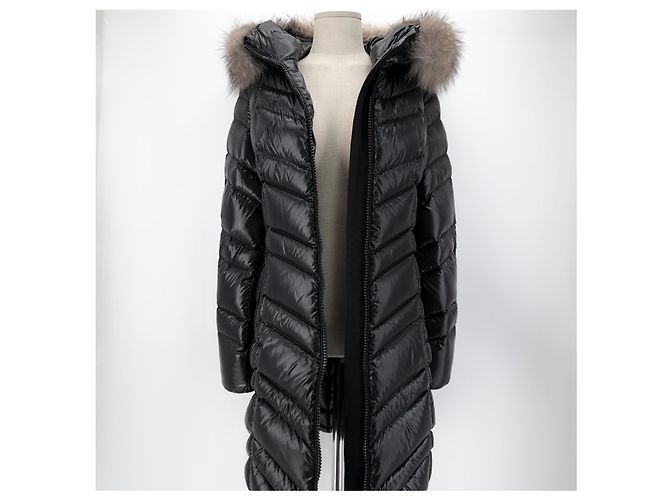 Jaqueta longa acolchoada feminina Moncler Fulmarus com pele de raposa Preto - vista 3