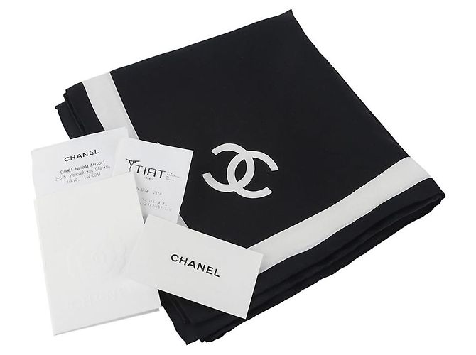 Chanel Sciarpa Quadrata in Twill di Seta Ecru Nero CC Bianco - vista 6