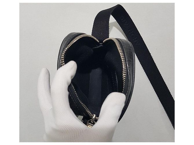 Givenchy Mini bolsa transversal Logo Essential Preto - vista 8