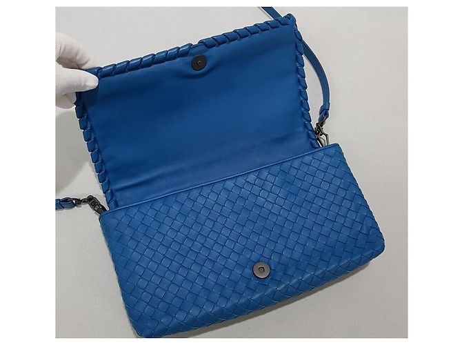Bottega Veneta Clutch a tracolla in nappa Intrecciato Blu - vista 8