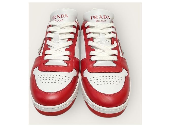 Prada Baskets en cuir Downtown avec logo triangle rouge - vue 6