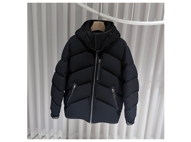 Tom Ford Cashmere Wool Blend Padded Jacket Black - view 2