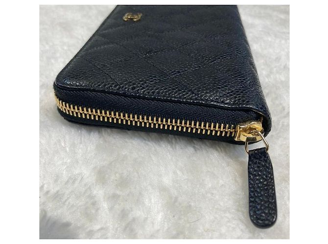 Chanel Portafoglio lungo con zip Caviar Classic Nero Oro - vista 5