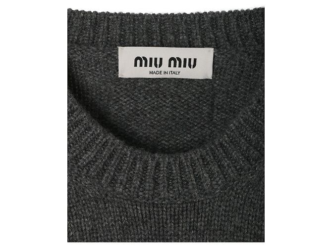Miu Miu Pull en maille en cachemire avec logo blanc Gris Marron - vue 4