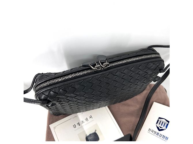 Bottega Veneta Borsa a tracolla Intrecciato Nodini Nera Nero - vista 7