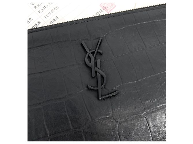 Saint Laurent Clutch in pelle Monogram Nero - vista 5