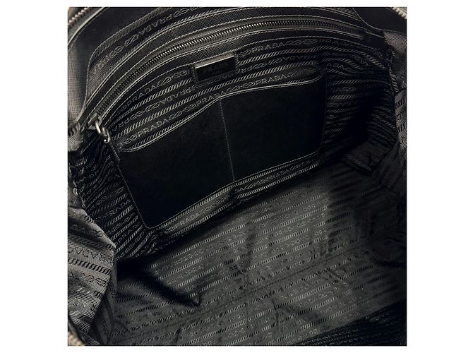 Prada Borsa shopper in nylon con logo triangolare, borsa a tracolla Nero - vista 11