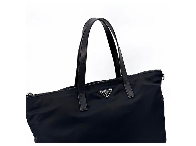 Prada Borsa shopper in nylon con logo triangolare, borsa a tracolla Nero - vista 5
