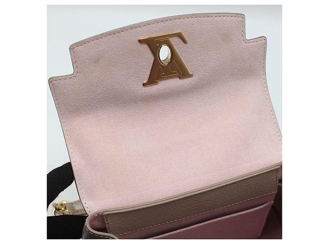 Louis Vuitton Mini bolso de hombro Lockme Ever gris Castaño - vista 10