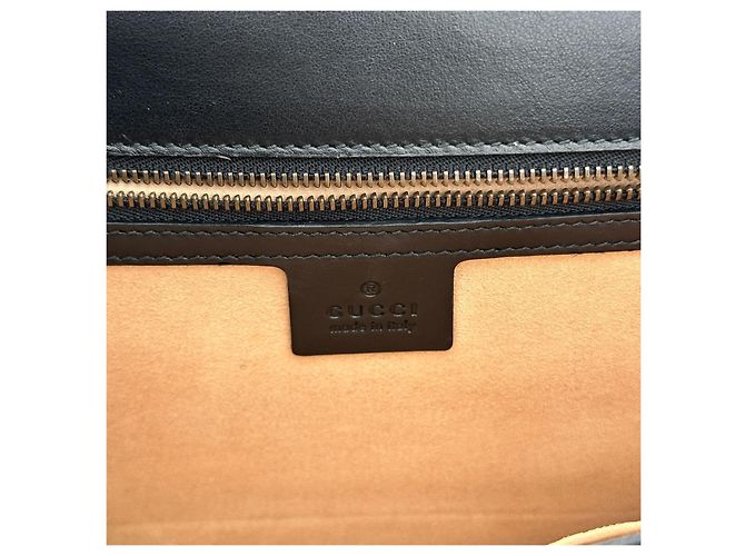 Gucci Clutch Marmont Matelassé con Patta Multicolore - vista 3