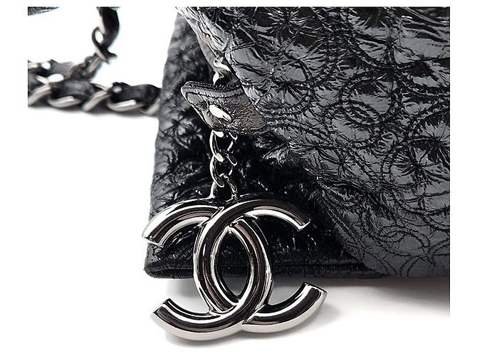 Chanel Borsa a tracolla Camellia in vernice con catena Nero - vista 7