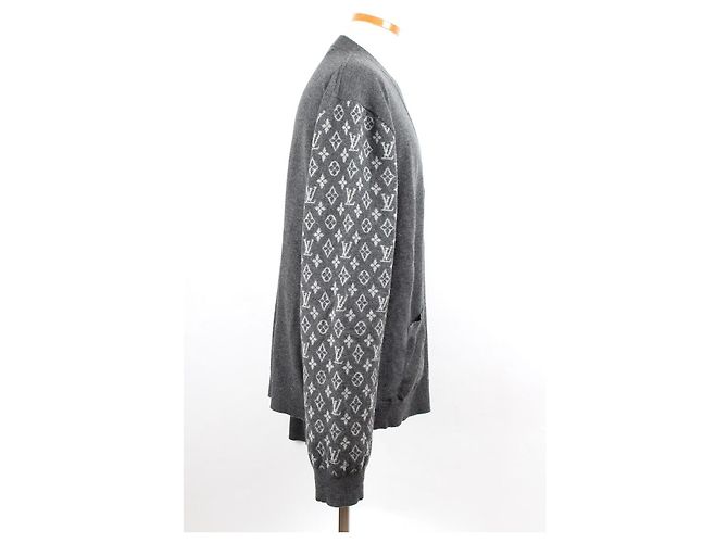Louis Vuitton Cardigan in cashmere con monogramma XL Marrone - vista 5
