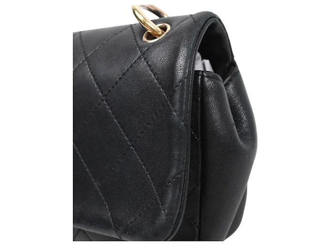 Chanel Borsa a tracolla CC Flap in agnello trapuntato nero - vista 12