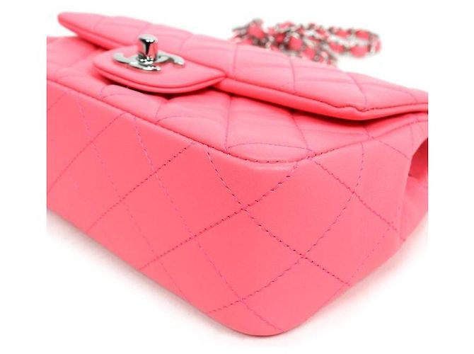 Chanel Nuova mini borsa a tracolla rosa neon - vista 6